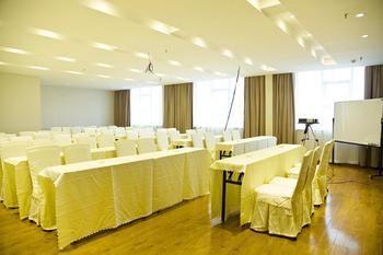 Miaozu Buyi Hotel Финхуан Екстер'єр фото