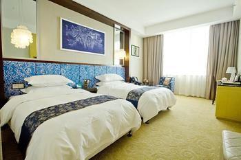 Miaozu Buyi Hotel Финхуан Екстер'єр фото