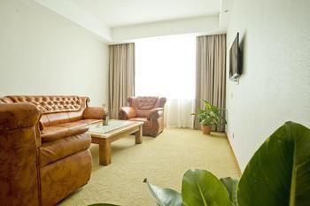 Miaozu Buyi Hotel Финхуан Екстер'єр фото